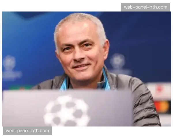 穆里尼奥出席赛前发布会，确认将轮换部分球员应对密集赛程